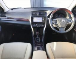 Toyota Premio-2018