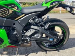 
										Kawasaki Ninja Zx-10r 2020 full									
