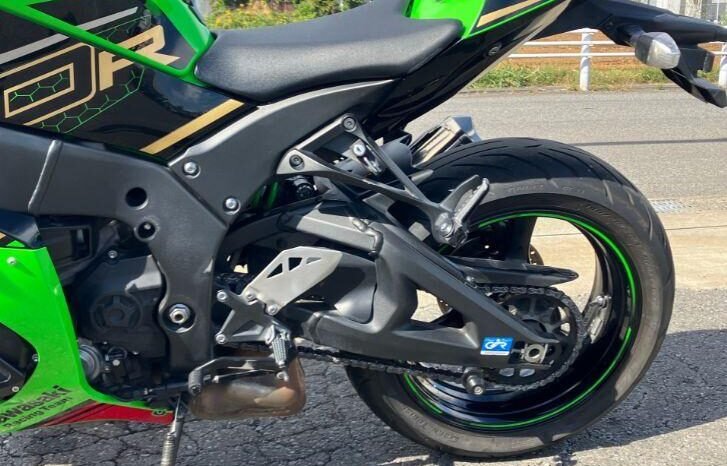 
								Kawasaki Ninja Zx-10r 2020 full									