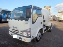 Isuzu ELF Truck 2015