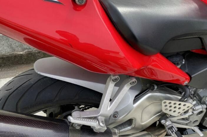 
								Honda Cbr954rr Fireblade 2002 full									