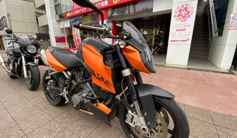
								KTM Ktm990 2011 full									