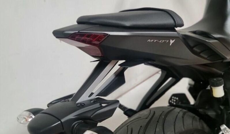 
								Yamaha Mt-07 ABS 2016 full									