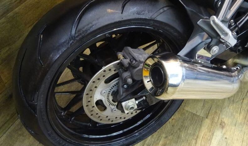 
								Kawasaki Z900RS 2018 full									