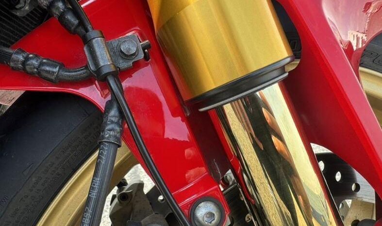 
								Honda CBR1000RR 2017 full									