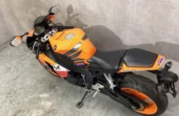 
										Honda CBR1000RR full									