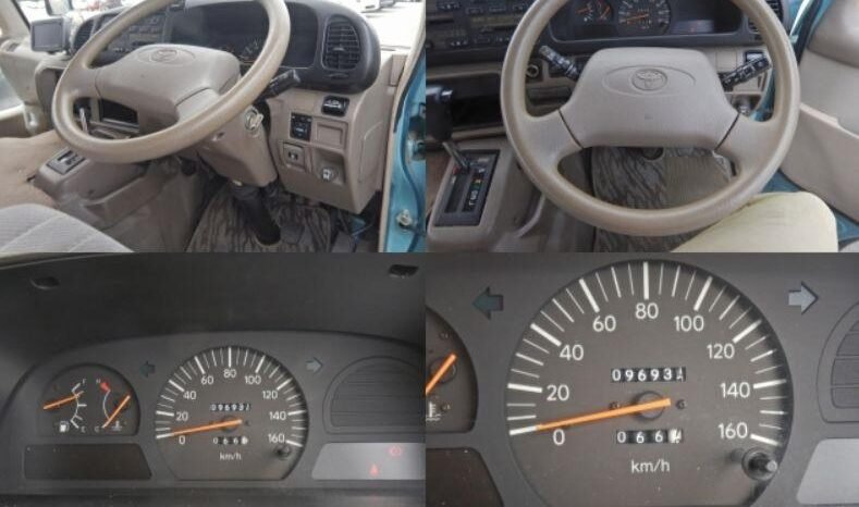 
								Toyota Coaster 2001 full									