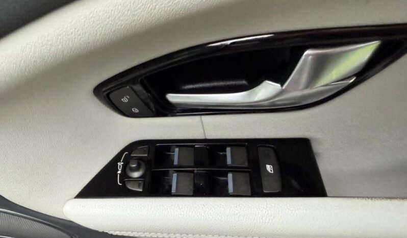 
								Land Rover Range Rover Evoque 2016 full									