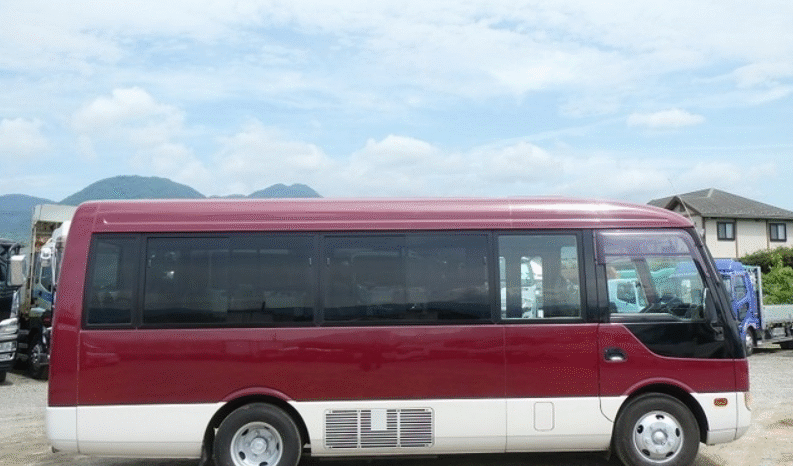 
								Mitsubishi Rosa 2005 full									