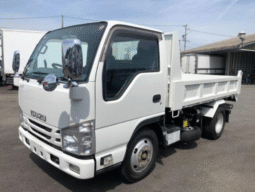 Isuzu ELF 2015