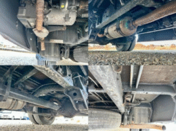 
										Mitsubishi Rosa 2017 full									