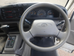
										Toyota Coaster 2004 full									