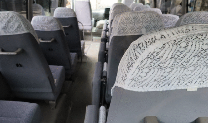 
								Toyota Coaster 2013 full									