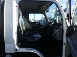 
										MITSUBISHI  Canter 2023 full									