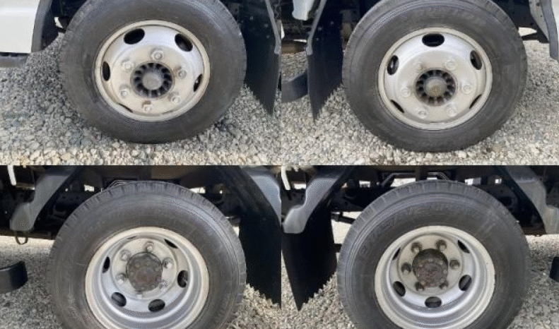 
								Mazda Titan 2004 full									