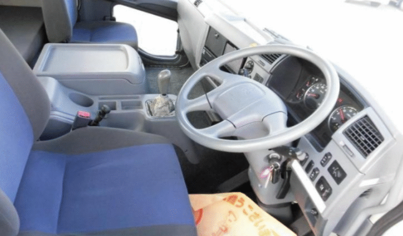 
								MITSUBISHI FUSO FIGHTER 2012 full									
