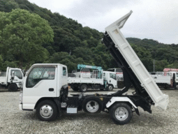 Isuzu ELF 2008