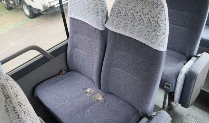 
								Toyota Coaster 2013 full									