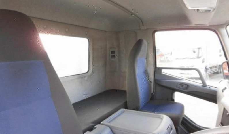 
								MITSUBISHI FUSO FIGHTER 2012 full									