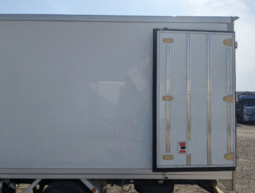 
										ISUZU  Forward full									
