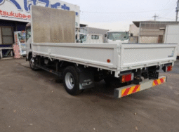 Isuzu ELF 2012