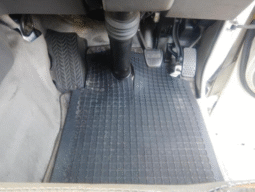 
										Toyota Coaster 2004 full									