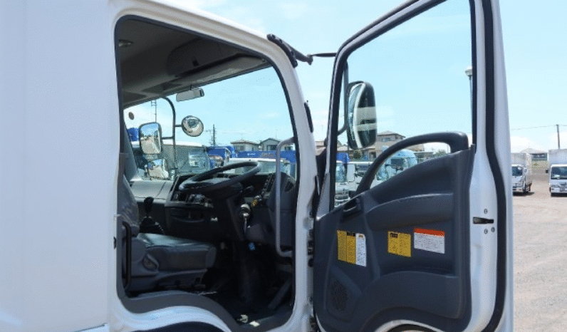 
								Isuzu Forward 2016 full									