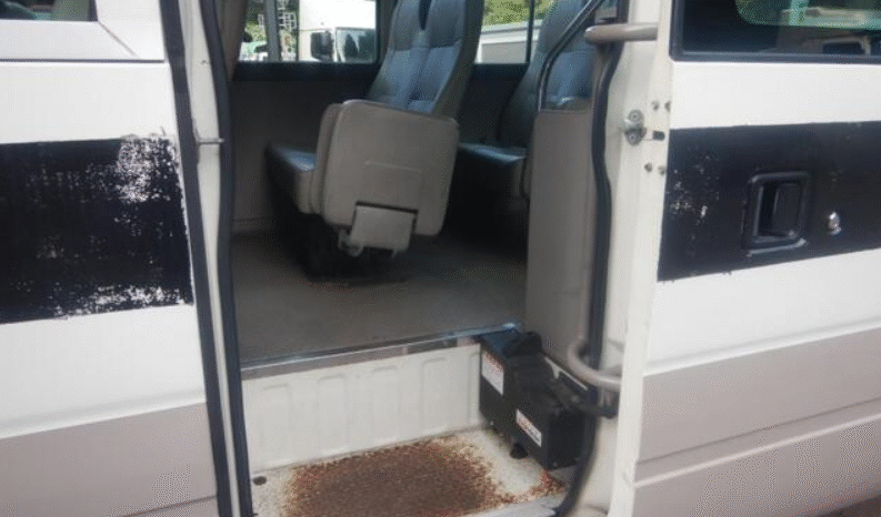 
								Toyota Coaster 2004 full									