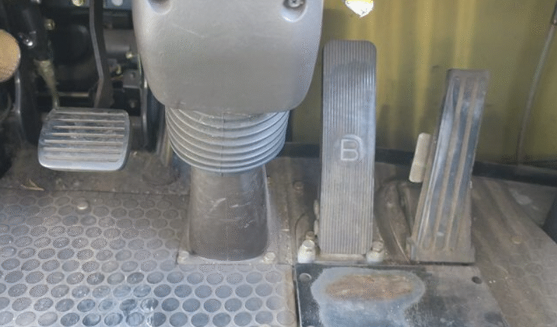 
								Mitsubishi Fuso Aero Star 2003 full									
