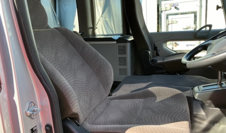 
								Toyota Coaster 2017 full									