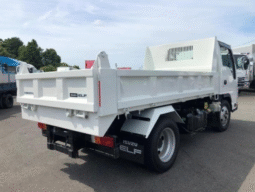 Isuzu ELF 2015