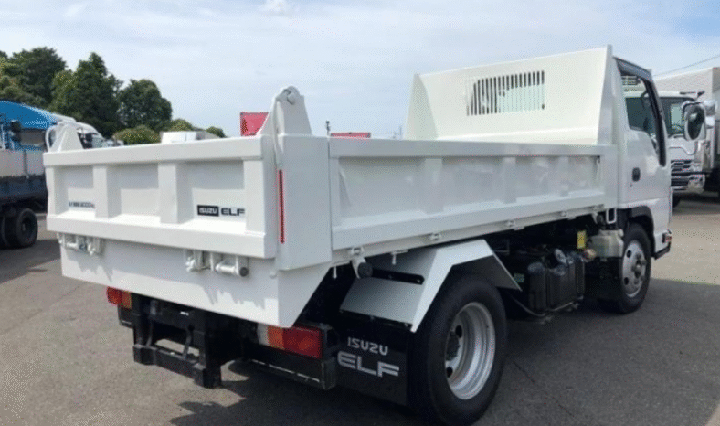 
								Isuzu ELF 2015 full									