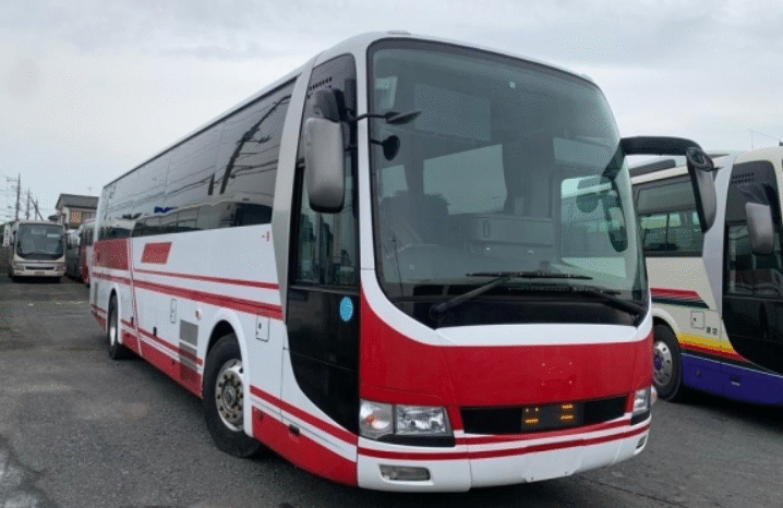 
								Mitsubishi Fuso Aero Queen 2008 full									