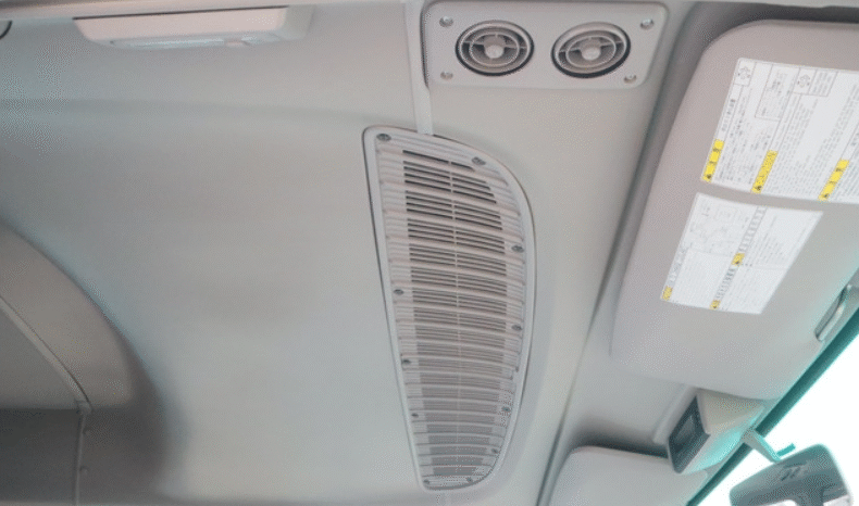 
								Toyota Coaster 2013 full									