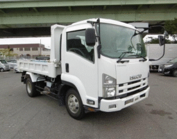 Isuzu Forward 2011