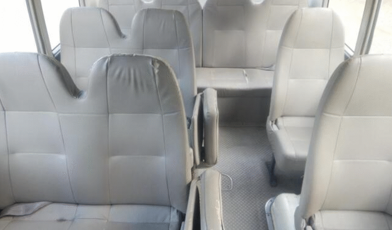 
								Toyota Coaster 2004 full									