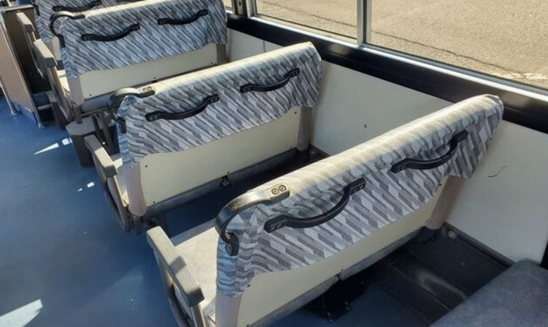 
								Mitsubishi Fuso Aero Star 2003 full									