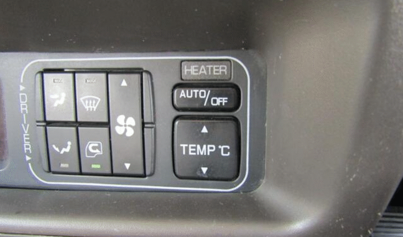 
								Mitsubishi Rosa 2004 full									