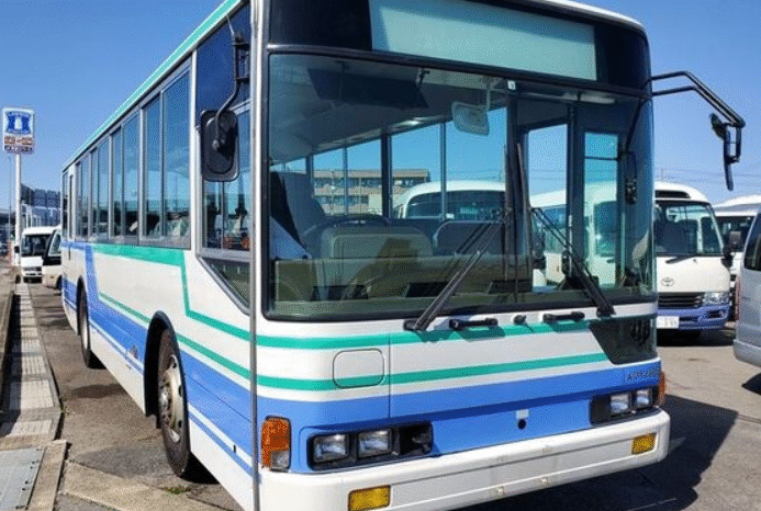 
								Mitsubishi Fuso Aero Star 2003 full									