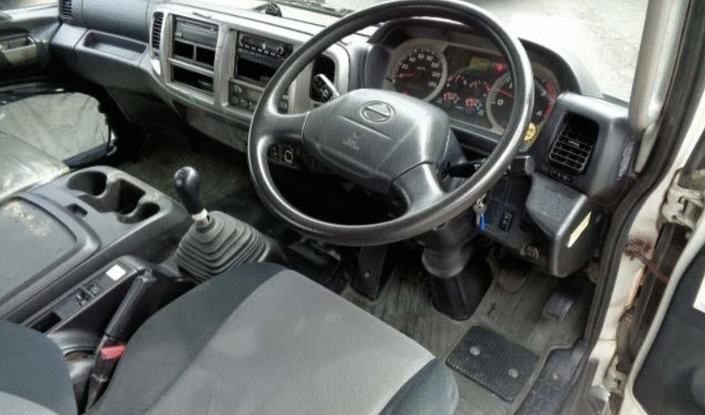 
								Hino Ranger 2011 full									
