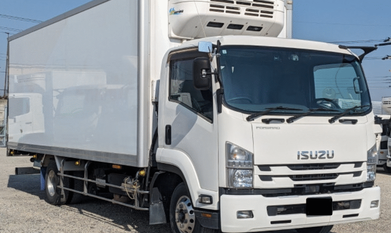 
								ISUZU  Forward full									