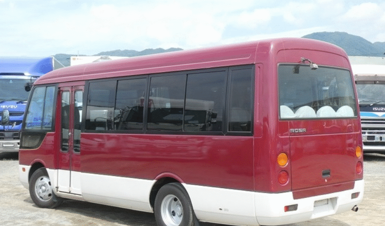 
								Mitsubishi Rosa 2005 full									