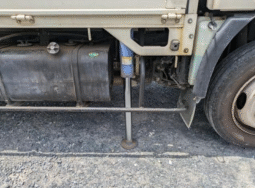 
										Hino Dutro 2005 full									