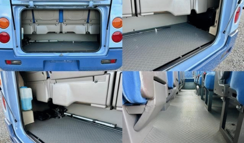 
								Mitsubishi Rosa 2017 full									