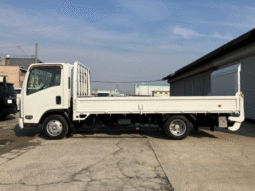 Isuzu ELF 2014