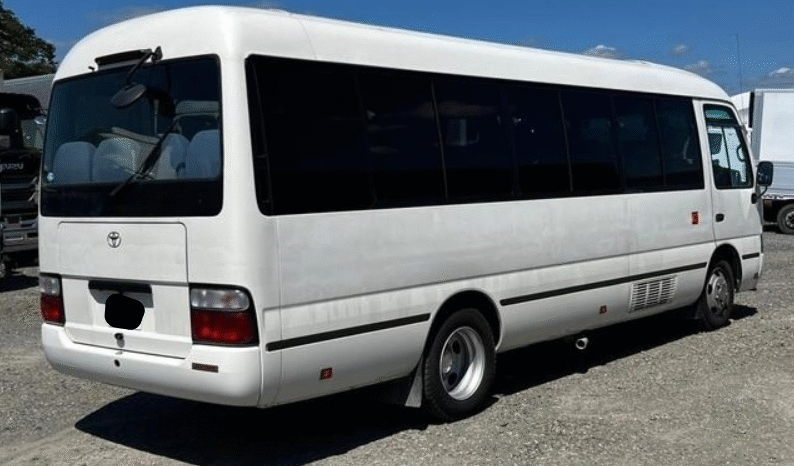 
								Toyota Coaster 2015 full									