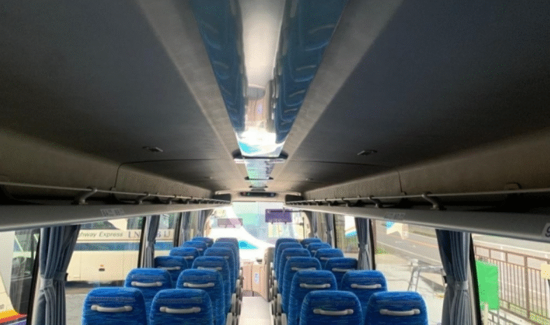 
								Mitsubishi Fuso Aero Queen 2008 full									