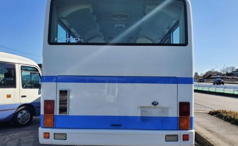 
								Mitsubishi Fuso Aero Star 2003 full									