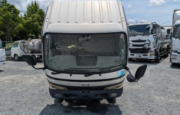 
								Hino Dutro 2005 full									