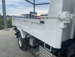 
										Mitsubishi Canter 2018 full									